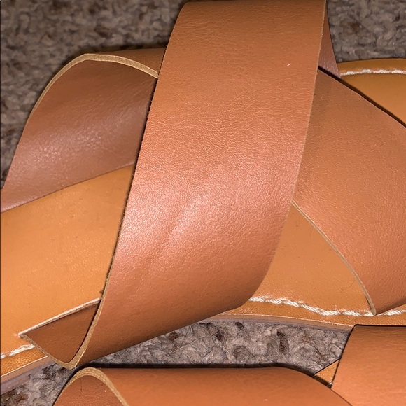 Abercrombie and Fitch sandals women’s 6 - Picture 4 of 5